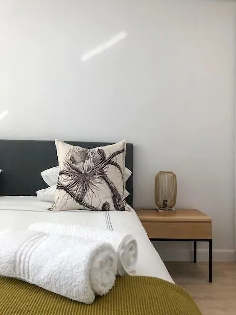 Central Cape Town, Stunning Designer Apartment South Africa