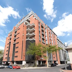  Apartment Metropolis